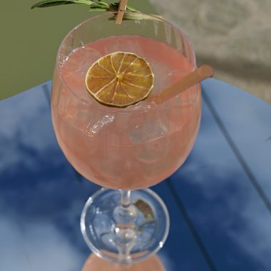Fraicheur estival - errasse exterieur 1 - le bastion - caserne de birançon