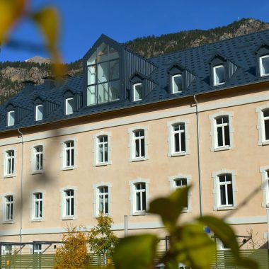 facadearrièrere Caserne de Briacon Façade arrière - Caserne de Briançon