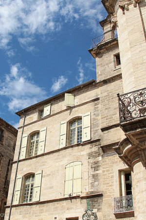 pezenas hotel